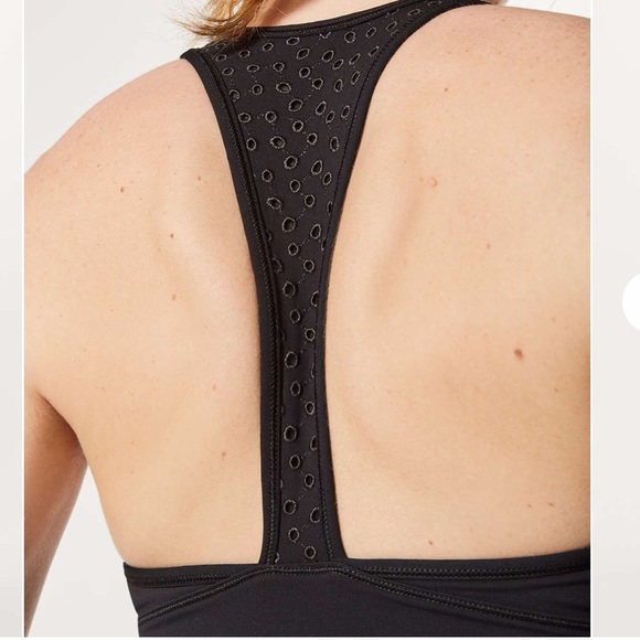 Lululemon Sports Bra black size 2 - Picture 2 of 6